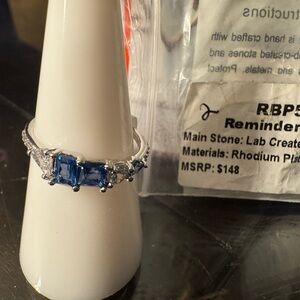 Bomb party ring size 8